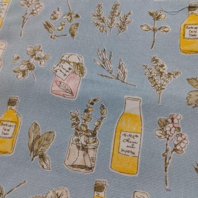 ★通帳サイズ♪ハーブ柄♪ファスナーポーチとミニ巾着★ < 女性ファッション ★通帳サイズ♪ハーブ柄♪ファスナーポーチとミニ巾着★ < 女性ファッションの