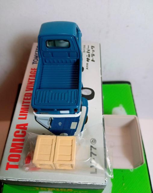 トミカリミテッドヴィンテージスバルサンバートラック新品 < ホビー  トミカリミテッドヴィンテージスバルサンバートラック新品 < ホビーの