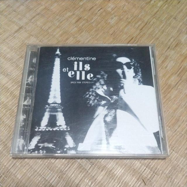 イル・エ・エル〜彼らと彼女 < CD/DVD/ビデオ イル・エ・エル〜彼らと彼女 < CD/DVD/ビデオの