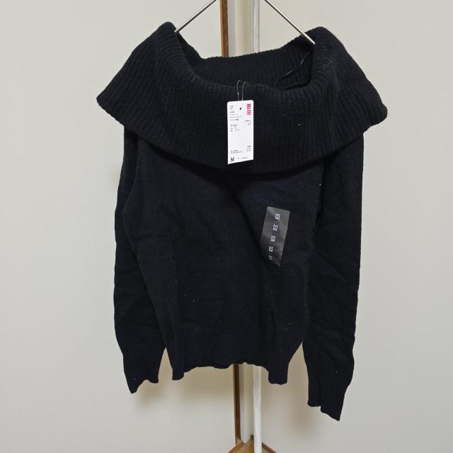 �V�i���g�p�^�O�t�����j�N���@UNIQLO�@�����u�����h�I�t�^�[�g���l�b�N�Z�[�^�[  �� �u�����h�� 