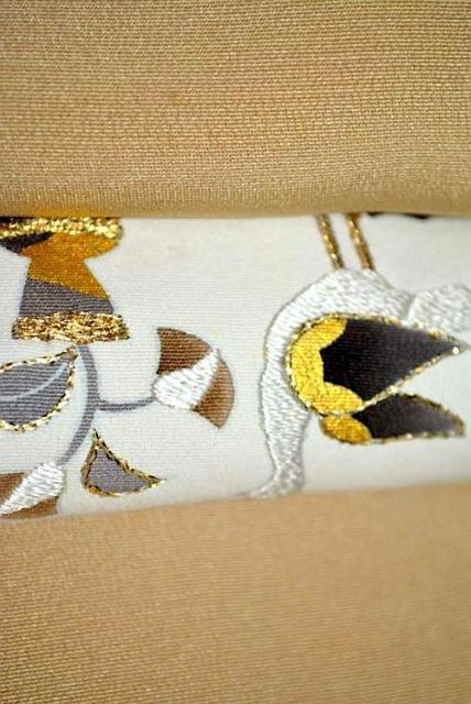 付下げ 送料無料 最高級 新品同様 金駒シシュウ 金糸 シシュウ 花柄 花壺 鳥 身丈166.5cm 裄丈64.5cm T3675 < 女性ファッション 付下げ 送料無料 最高級 新品同様 金駒シシュウ 金糸 シシュウ 花柄 花壺 鳥 身丈166.5cm 裄丈64.5cm T3675 < 女性ファッションの