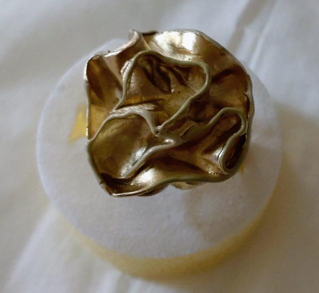 �ŏI���i�@���������@���i�@���A�@�H�i�zChristian Dior�@�w�ց@�����O�@�T�C�Y�\�L8 �� �u�����h�� 