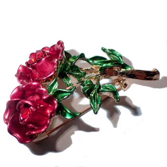 薔薇 ローズ 花束 花 ピンブローチ ブローチ ピンバッジ バッジ ラペルピン コサージュ < 女性アクセサリー/時計 薔薇 ローズ 花束 花 ピンブローチ ブローチ ピンバッジ バッジ ラペルピン コサージュ < 女性アクセサリー/時計の