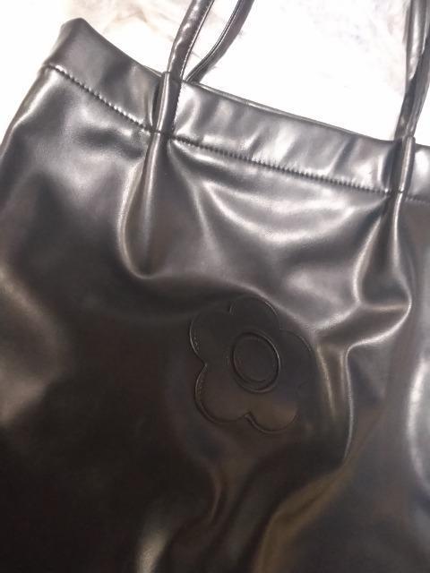 新品MARY QUANTデイジーパッチソフトトートバッグ7480円現在販売中 < ブランド  新品MARY QUANTデイジーパッチソフトトートバッグ7480円現在販売中 < ブランドの