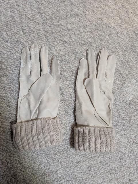 GUESS ���U�[��� �� �����t�@�b�V������ 