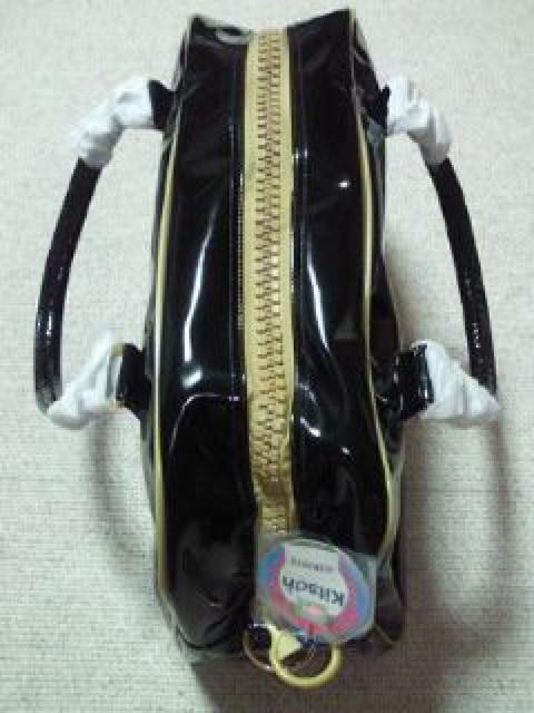 Kitson Lbg\ {XgobO X|[cobO s BAG Gi ubN   uh 