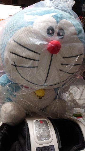 ドラえもん・特大ぬいぐるみ < おもちゃ  ドラえもん・特大ぬいぐるみ < おもちゃの