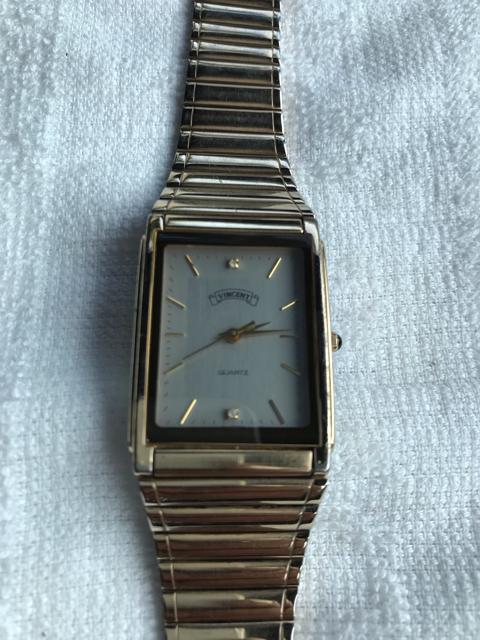 ヴィンセント クォーツ レディース 動作中 < 女性アクセサリー/時計  ヴィンセント クォーツ レディース 動作中  < 女性アクセサリー/時計の