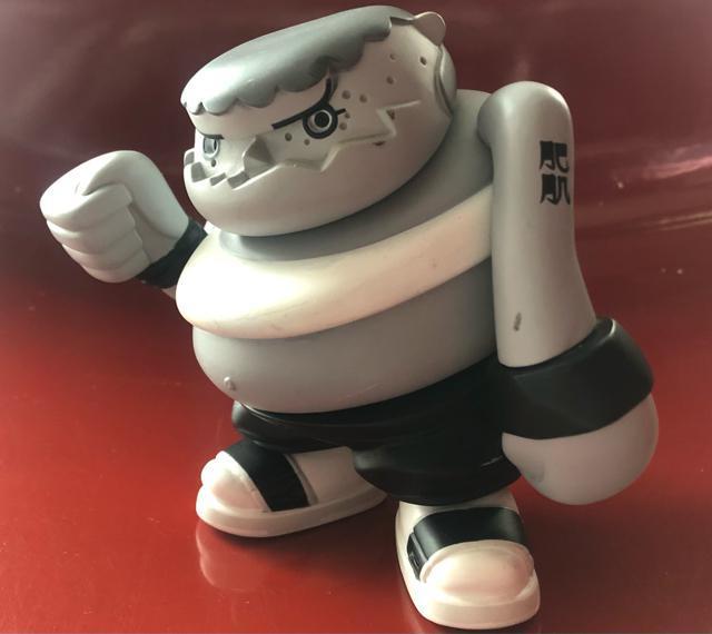 《マイケルラウ》フィギュア Michael lau エリックソウ 鉄人兄弟 ジェイソンシュウ 香港トイ デザイナーズトイ モノクロ < ホビー  《マイケルラウ》フィギュア Michael lau エリックソウ 鉄人兄弟 ジェイソンシュウ 香港トイ デザイナーズトイ モノクロ < ホビーの