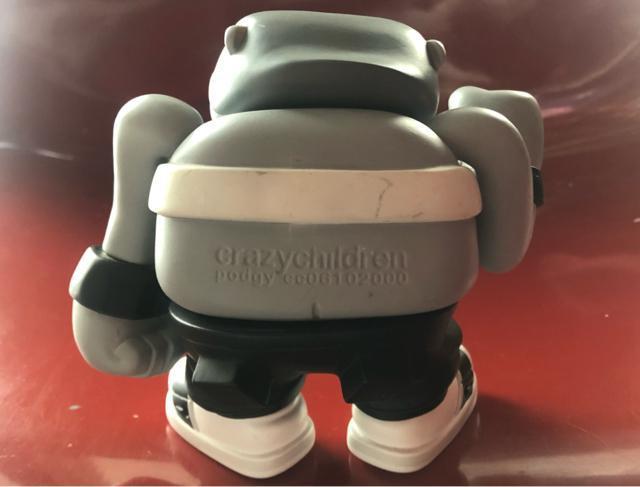 《マイケルラウ》フィギュア Michael lau エリックソウ 鉄人兄弟 ジェイソンシュウ 香港トイ デザイナーズトイ モノクロ < ホビー  《マイケルラウ》フィギュア Michael lau エリックソウ 鉄人兄弟 ジェイソンシュウ 香港トイ デザイナーズトイ モノクロ < ホビーの