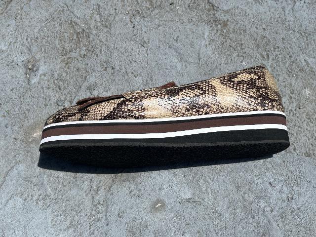 パイソン柄ローファー < 女性ファッション  パイソン柄ローファー < 女性ファッションの