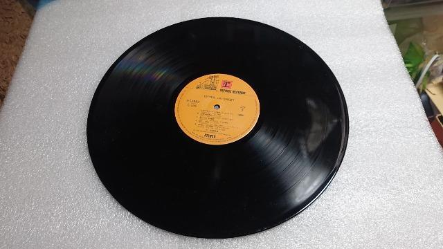 中森明菜・LPレコード・BITTERANDSWEET < タレントグッズ  中森明菜・LPレコード・BITTERANDSWEET < タレントグッズの
