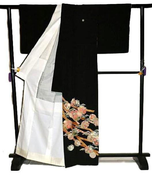 【最高峰】美品 相良シシュウ 金彩 花丸 雪輪 熨斗 比翼付 黒留袖 身丈165cm 裄64.5cm T3498 < 女性ファッション  【最高峰】美品 相良シシュウ 金彩 花丸 雪輪 熨斗 比翼付 黒留袖 身丈165cm 裄64.5cm T3498 < 女性ファッションの