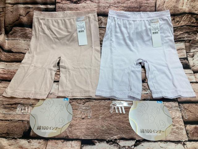 しっとり柔らか 快適な履き心地!お肌に優しい天然綿100% お洒落なレース付き 3分丈ボトムインナー(画像から)1枚 < 女性ファッション  しっとり柔らか 快適な履き心地!お肌に優しい天然綿100% お洒落なレース付き 3分丈ボトムインナー(画像から)1枚  < 女性ファッションの