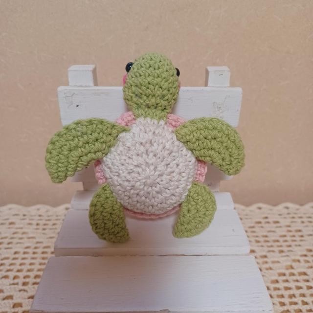 ☆Hand made ☆  海ガメちゃんbaby Α*苺Ver.*あみぐるみ < ペット/手芸/園芸  ☆Hand made ☆  海ガメちゃんbaby Α*苺Ver.*あみぐるみ < ペット/手芸/園芸の