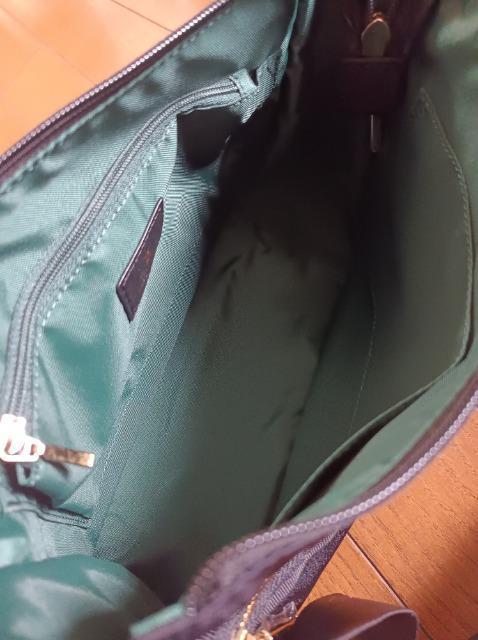 ランバンオンブルーマエリスコンパクトショルダー★新品タグ付き★定価15400円★LANVIN★軽量・素敵・合わせやすい黒★ < 女性ファッション ランバンオンブルーマエリスコンパクトショルダー★新品タグ付き★定価15400円★LANVIN★軽量・素敵・合わせやすい黒★ < 女性ファッションの