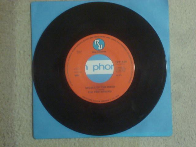 ��M�̃��b�N���E���[�h / 2000�}�C���@ �v���e���_�[�Y �� CD/DVD/�r�f�I�� 