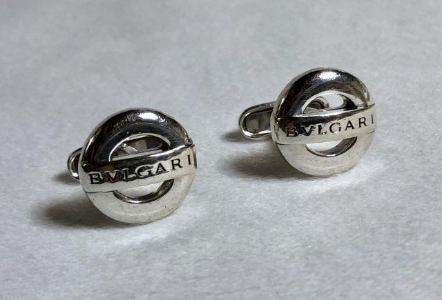 正規良レア BVLGARIブルガリ ロゴ文字オーバルカフス SV925 オープンラウンドボタン < ブランド  正規良レア BVLGARIブルガリ ロゴ文字オーバルカフス SV925 オープンラウンドボタン  < ブランドの