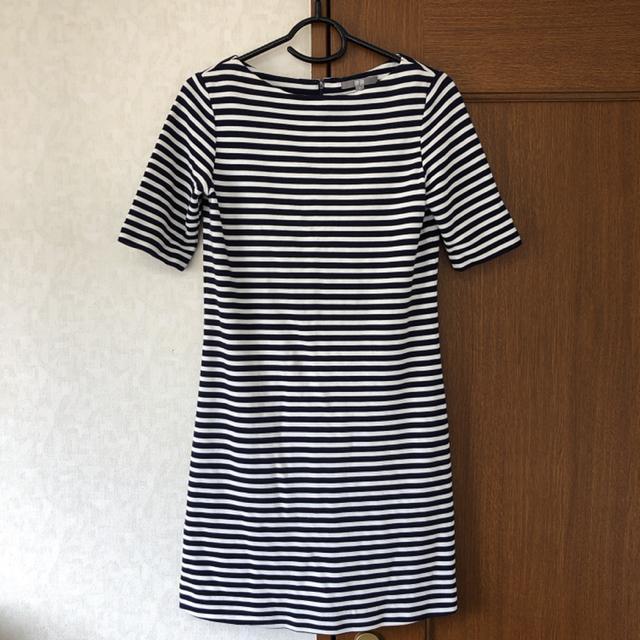 即決 UNIQLO ユニクロ ひざ丈ワンピース M < ブランド  即決 UNIQLO ユニクロ ひざ丈ワンピース M  < ブランドの