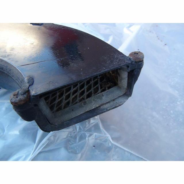 カワサキGPZ1000RX純正エアクリーナーの一部 !。 < 自動車/バイク カワサキGPZ1000RX純正エアクリーナーの一部 !。 < 自動車/バイク