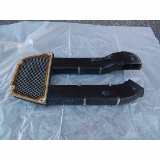 カワサキGPZ1000RX純正エアクリーナーの一部 !。 < 自動車/バイク カワサキGPZ1000RX純正エアクリーナーの一部 !。 < 自動車/バイク