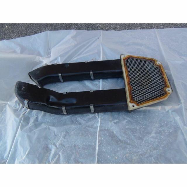 カワサキGPZ1000RX純正エアクリーナーの一部 !。 < 自動車/バイク カワサキGPZ1000RX純正エアクリーナーの一部 !。 < 自動車/バイク