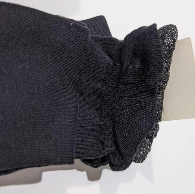 新品 ユニクロ ソックス 3足セット 23〜25cm 黒 紺 フリル ラメ 靴下 クルーソックス < ブランド 新品 ユニクロ ソックス 3足セット 23〜25cm 黒 紺 フリル ラメ 靴下 クルーソックス < ブランドの