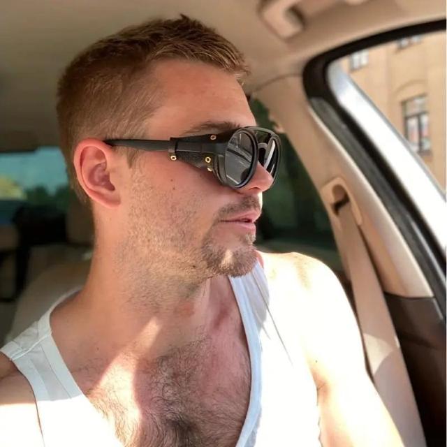 爆ヤス価格990円★レトロプレミアムクールスチームパンクラウンドサングラス、PUレザーシールドとダブルブリッジ付き 黒 < 男性ファッション  爆ヤス価格990円★レトロプレミアムクールスチームパンクラウンドサングラス、PUレザーシールドとダブルブリッジ付き 黒  < 男性ファッションの