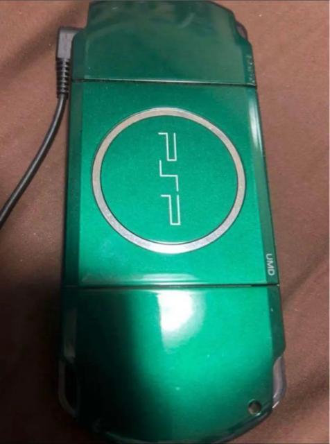すぐに遊べるセット!SONY PSP-3000 グリーン 新品バッテリー PSP-3000 < ゲーム本体/ソフト すぐに遊べるセット!SONY PSP-3000 グリーン 新品バッテリー PSP-3000 < ゲーム本体/ソフトの