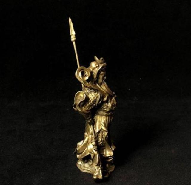 三国志 関羽雲長 像 置物 武財神 開運 縁起物 風水 骨董 古美術 銅像 仏像 飾り 竜頭大刀 金色 インテリア 昇運 守護神 < インテリア/ライフ 三国志 関羽雲長 像 置物 武財神 開運 縁起物 風水 骨董 古美術 銅像 仏像 飾り 竜頭大刀 金色 インテリア 昇運 守護神 < インテリア/ライフの