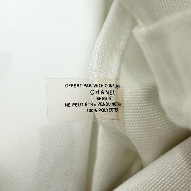 CHANEL �V���l�� 2020�N �z���f�[���� �m�x���e�B �g�[�g�o�b�O �� �u�����h�� 