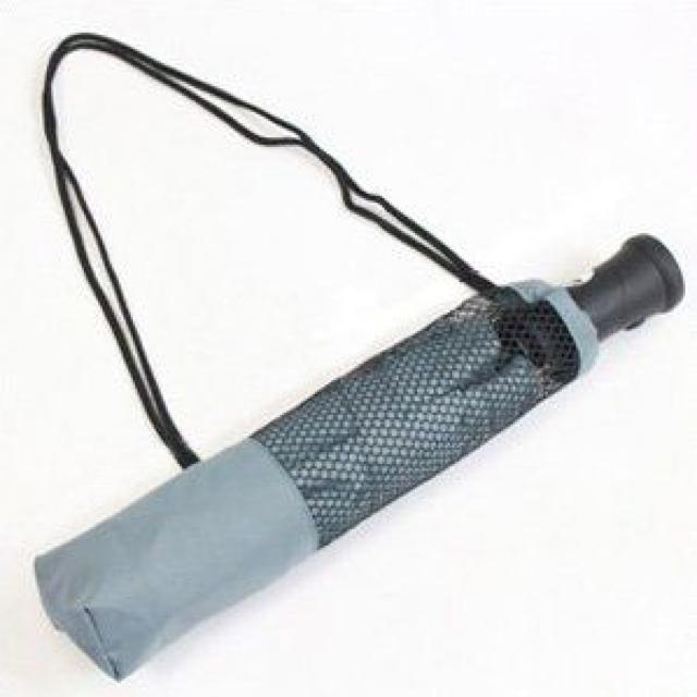 ワンタッチ開閉式 LEDライト付♪グラスファイバー折り畳み傘 収納袋付 グレー < 男性ファッション  ワンタッチ開閉式 LEDライト付♪グラスファイバー折り畳み傘 収納袋付 グレー < 男性ファッションの