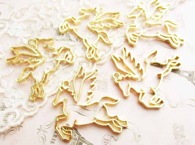 限定/ペガサス型レジン枠空枠10個ゴールド < ペット/手芸/園芸 限定/ペガサス型レジン枠空枠10個ゴールド < ペット/手芸/園芸の