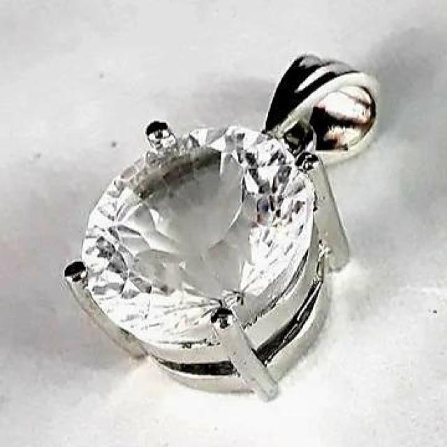 736★天然石★最強カット!キラキラカット水晶ペンダントトップ★ < 女性アクセサリー/時計  736★天然石★最強カット!キラキラカット水晶ペンダントトップ★ < 女性アクセサリー/時計の