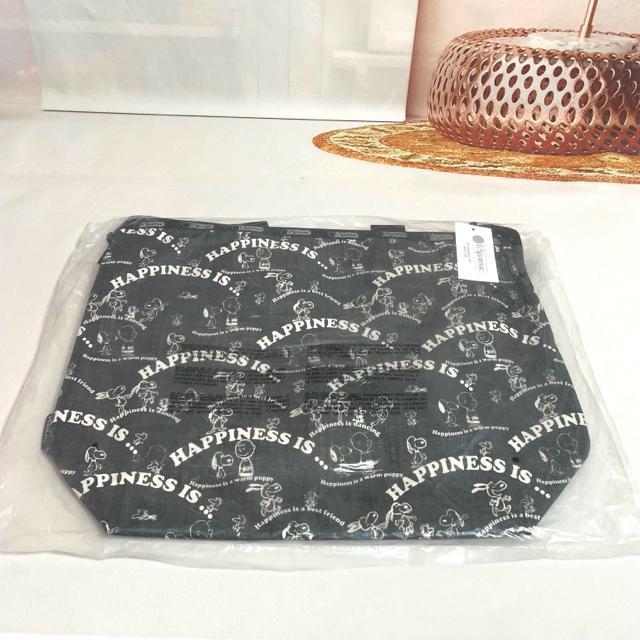 ★新品★レスポートサック LeSportsac スヌーピー トートバッグ ショルダーバッグ 2WAYトート 2431 送料無料 < 女性ファッション  ★新品★レスポートサック LeSportsac スヌーピー トートバッグ ショルダーバッグ 2WAYトート 2431 送料無料 < 女性ファッションの