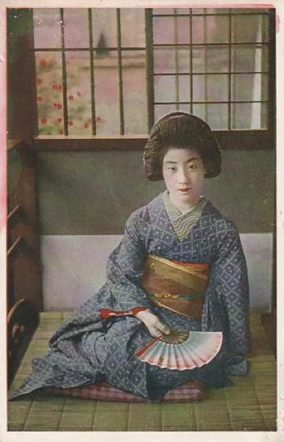 当時の女性 当時の絵はがきなど 3種【F-21】 < ホビー  当時の女性 当時の絵はがきなど 3種【F-21】 < ホビーの