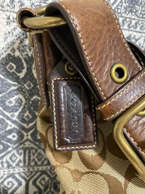 【良品】COACH コーチ シグネチャー ショルダーバッグ 斜め掛け ブラウン < ブランド  【良品】COACH コーチ シグネチャー ショルダーバッグ 斜め掛け ブラウン < ブランドの