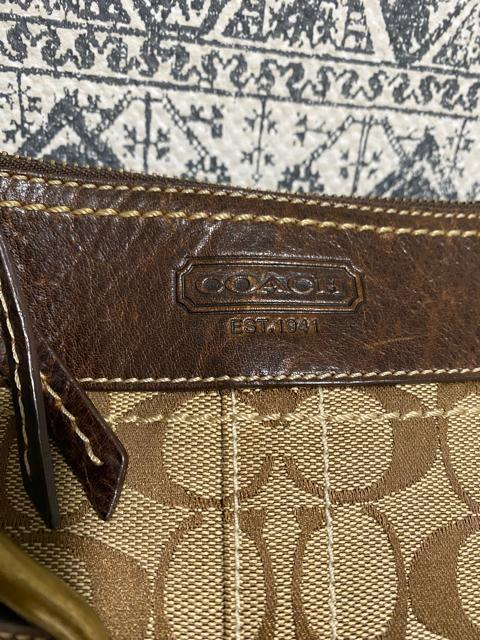 【良品】COACH コーチ シグネチャー ショルダーバッグ 斜め掛け ブラウン < ブランド  【良品】COACH コーチ シグネチャー ショルダーバッグ 斜め掛け ブラウン < ブランドの