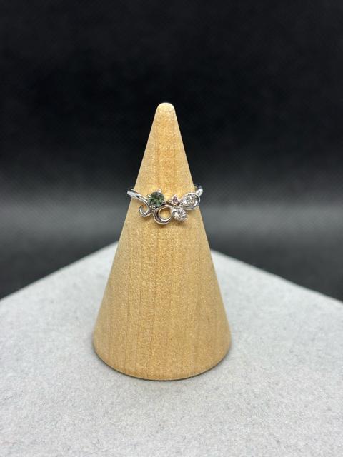 即決 Pt950 プラチナ 0.08 D0.04 0.01 リング 指輪 < 女性アクセサリー/時計 即決 Pt950 プラチナ 0.08 D0.04 0.01 リング 指輪 < 女性アクセサリー/時計の