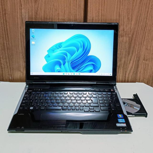 NEC Corei7 メモリ8GB SSD256GB ブルーレイ Webカメラ Windows11 Office2024 テンキー < PC本体/周辺機器 NEC Corei7 メモリ8GB SSD256GB ブルーレイ Webカメラ Windows11 Office2024 テンキー < PC本体/周辺機器の