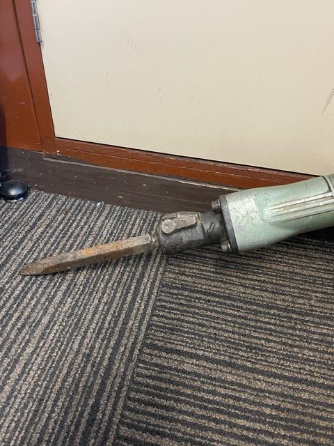 中古 HITACHI 日立工機 100V 電動ハンマー PH-55A ハンマードリル HITACHI 電動ハンマ 電動工具日立工機 < ペット/手芸/園芸 中古 HITACHI 日立工機 100V 電動ハンマー PH-55A ハンマードリル HITACHI 電動ハンマ 電動工具日立工機 < ペット/手芸/園芸の