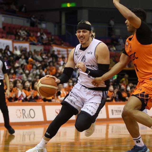 #10 駒水 大雅ジャック選手 AWAYユニフォーム ※上下セット(着用・直筆サイン入り) < レジャー/スポーツ #10 駒水 大雅ジャック選手 AWAYユニフォーム ※上下セット(着用・直筆サイン入り) < レジャー/スポーツの
