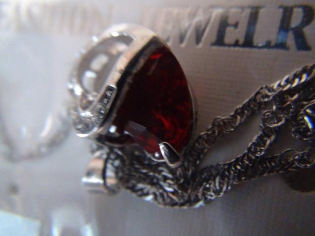 キュービックジルコニア シルバーリングネックレス新品!。 < 女性アクセサリー/時計  キュービックジルコニア シルバーリングネックレス新品!。 < 女性アクセサリー/時計の