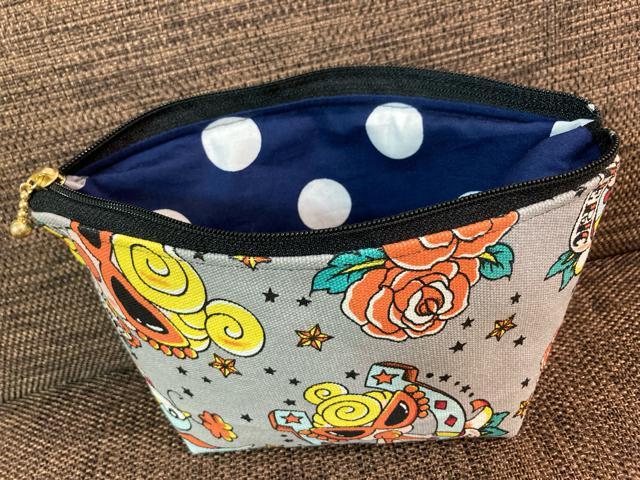 ★ハンドメイド ヒスミニ ポーチ バラ柄 グレー★ < 女性ファッション  ★ハンドメイド ヒスミニ ポーチ バラ柄 グレー★ < 女性ファッションの