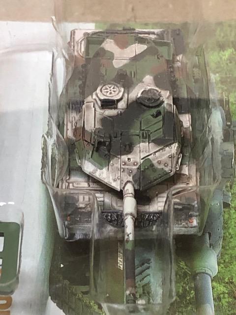 ^J WTM06 XEF[fR Strv.122 ~G  zr[ 