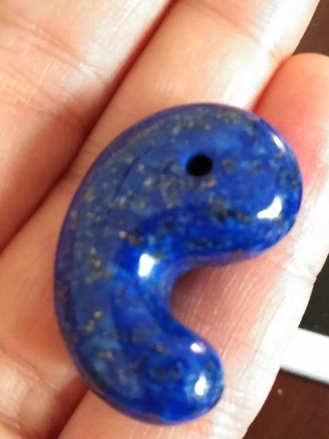 ラピスラズリ勾玉 < ホビー ラピスラズリ勾玉 < ホビーの