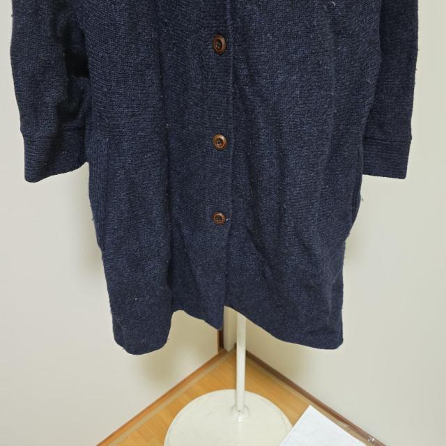 �y�q���[�}���E�[�}���z�j�b�g�J�[�f�B�K�� �H�D �t���{�^�� ���� 2/M611 �� �u�����h�� 