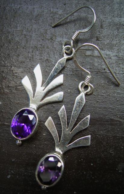 即決!ジルコニアシルバーロングピアス*パープル* < 女性アクセサリー/時計 即決!ジルコニアシルバーロングピアス*パープル* < 女性アクセサリー/時計の