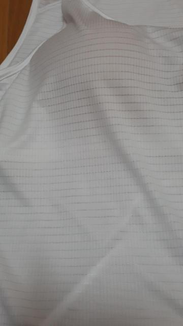 新品未着用 カップ付き接触冷感で涼しいタンクトップ < 女性ファッション  新品未着用 カップ付き接触冷感で涼しいタンクトップ < 女性ファッションの