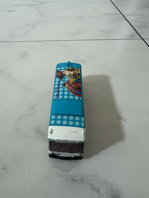 TOMICAfBYj[gCXg[[  zr[ 